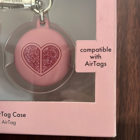 Kate Spade silicone Pink Glitter AirTag Case New - Picture 3 of 4